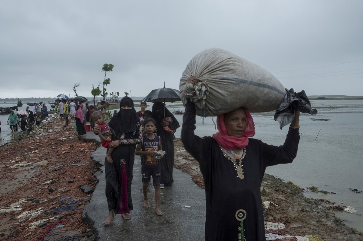 Bangladesh, Conflict, Fleeing, Group, Mud, Refugee, Violence, Water