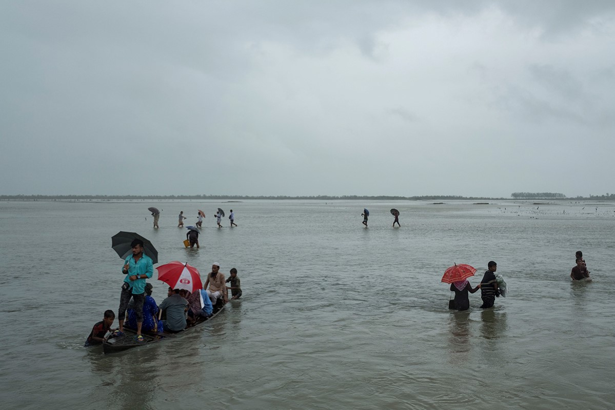 Bangladesh, Conflict, Fleeing, Group, Mud, Refugee, Violence, Water